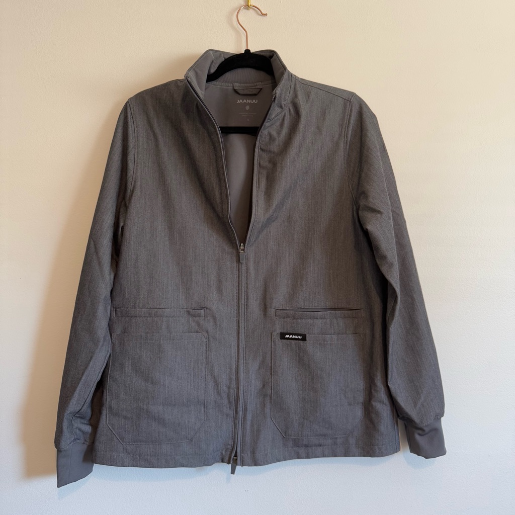 Jaanuu Lightweight Gray 6 Pocket Classic Scrub Jacket Medium